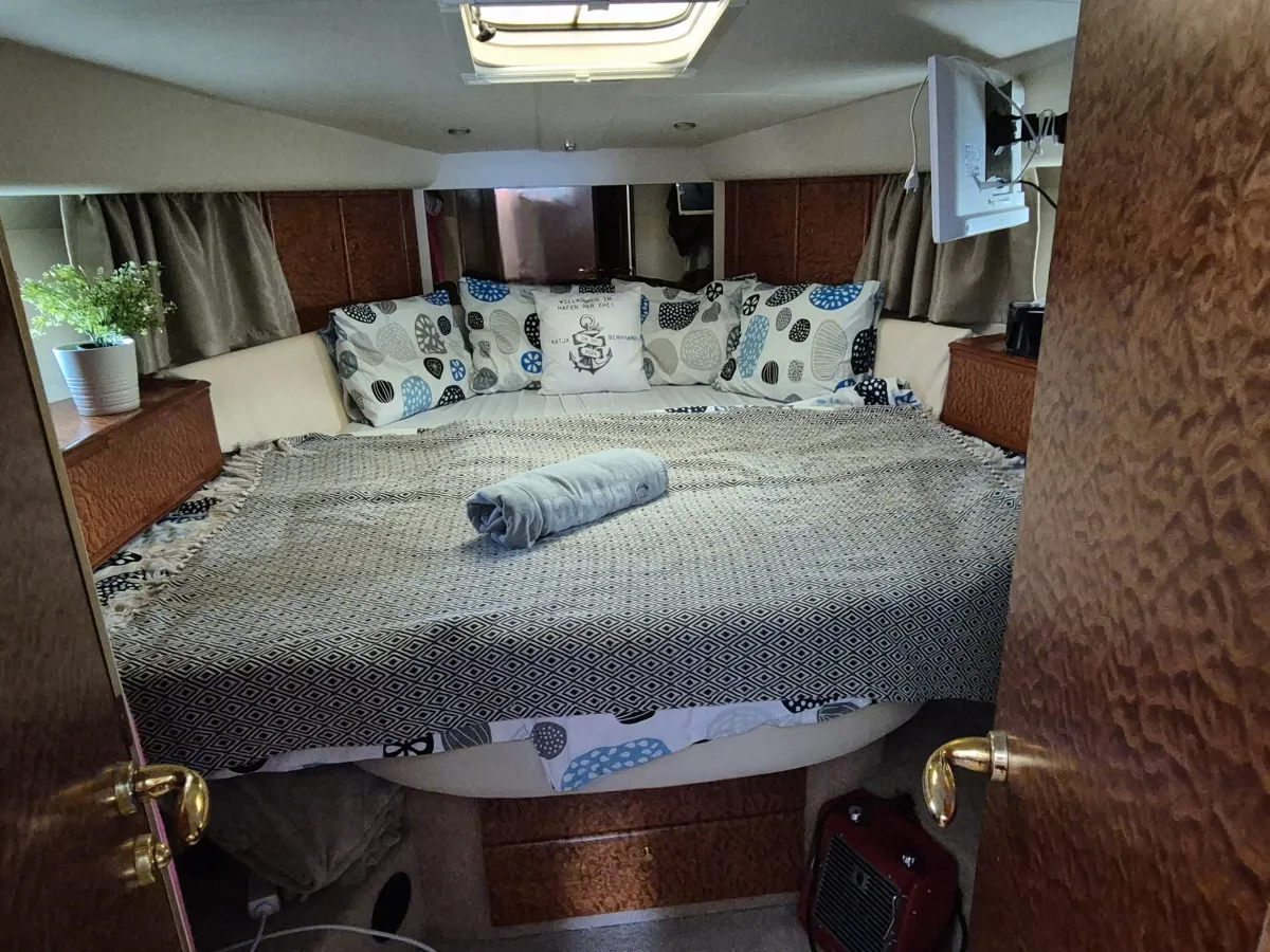 Anderes Material Motorboot Princess 380 Fly