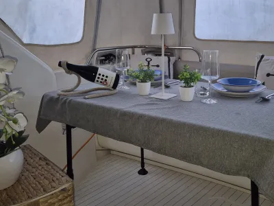 Anderes Material Motorboot Princess 380 Fly Foto 4