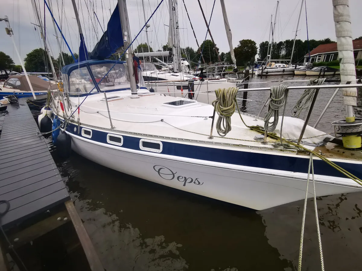 Polyester Zeilboot Morgan Out Island 41