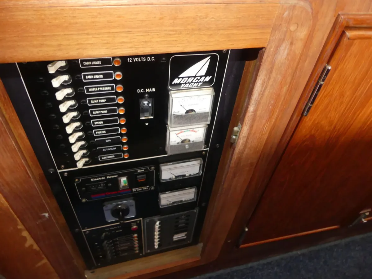 Polyester Zeilboot Morgan Out Island 41