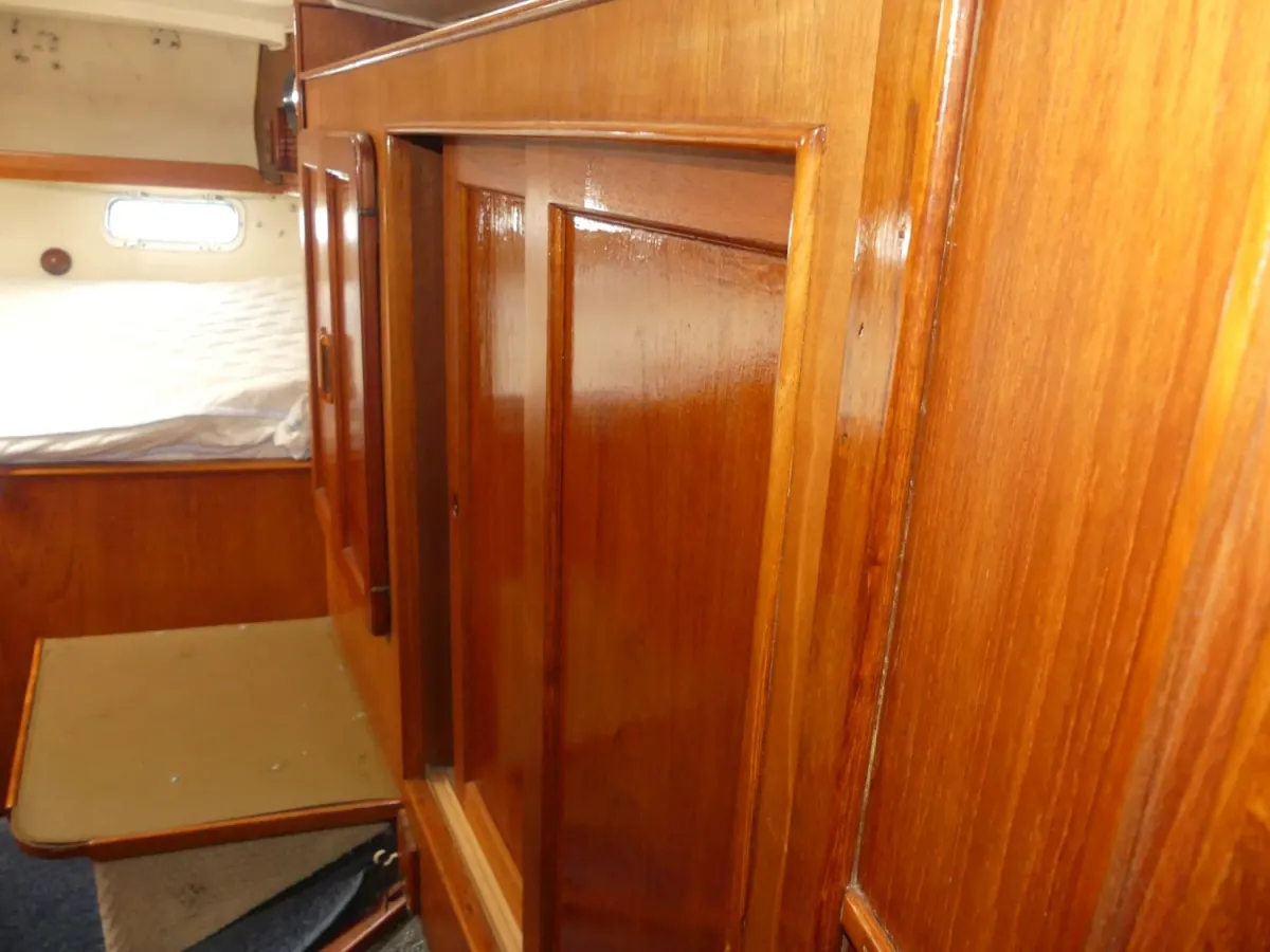 Polyester Zeilboot Morgan Out Island 41