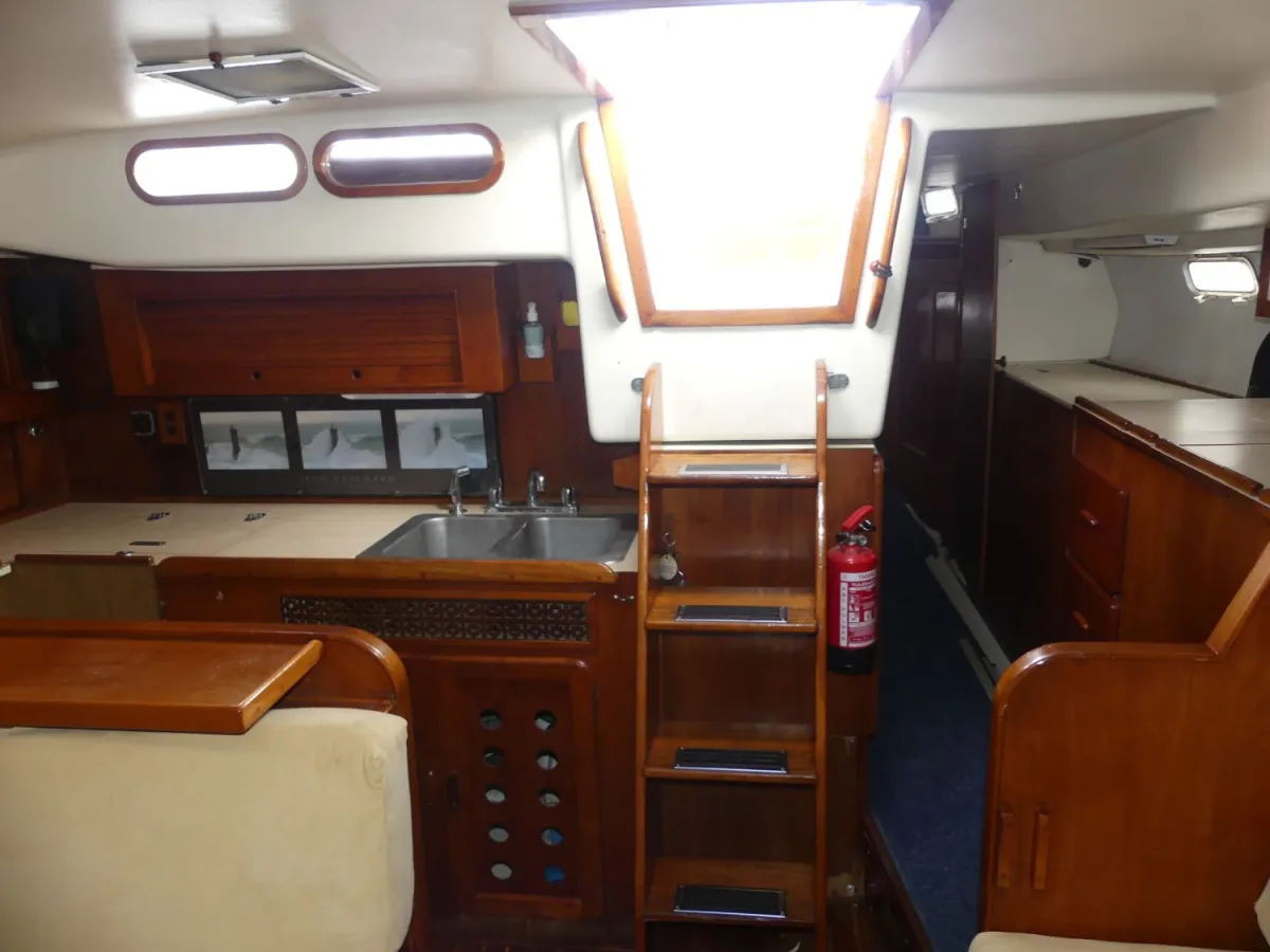 Polyester Zeilboot Morgan Out Island 41