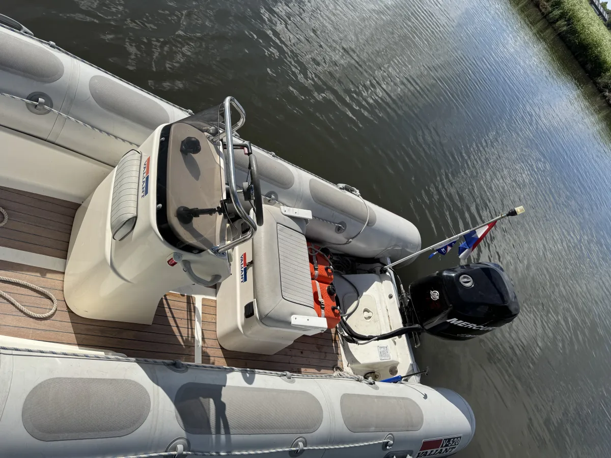 Polyester RIB Valiant Vanguard 520