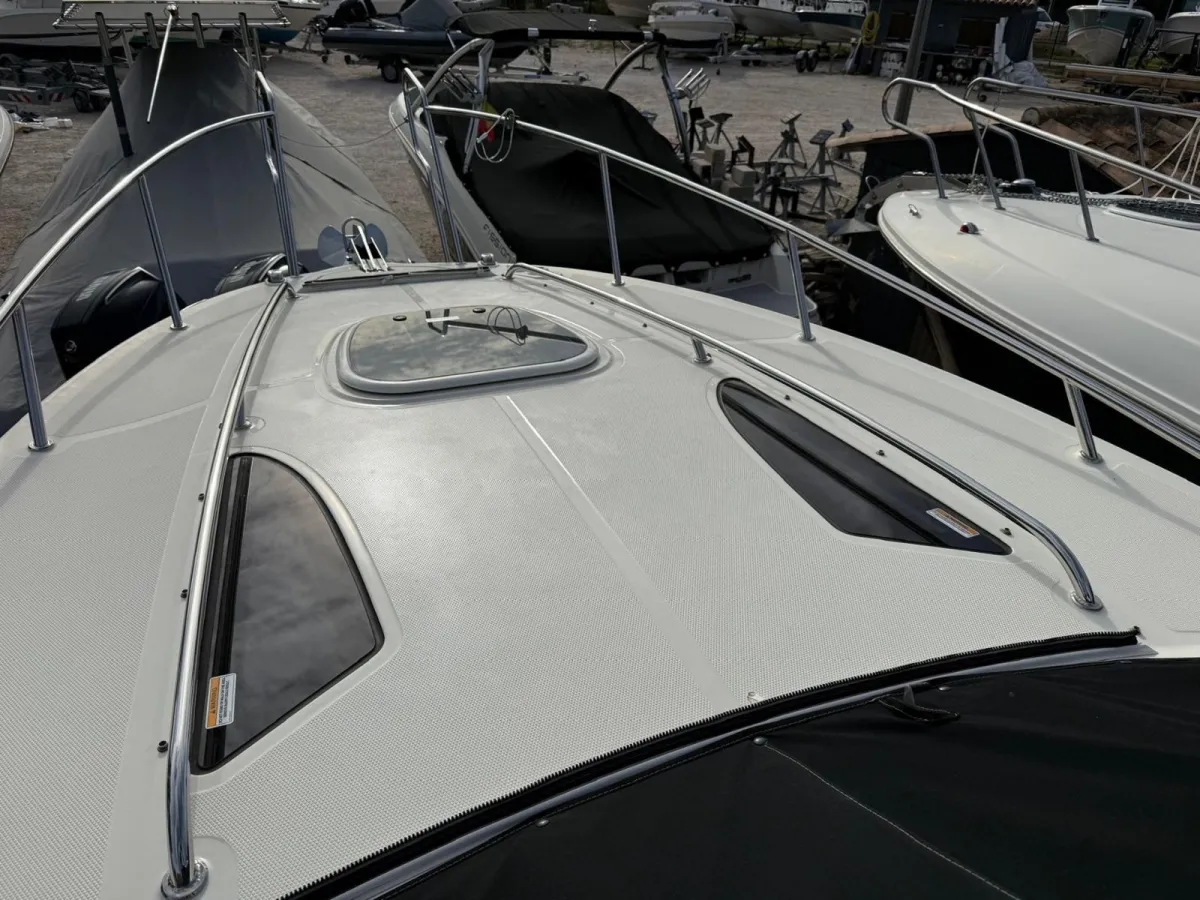 Polyester Motorboot Sea Ray 265 Sundancer