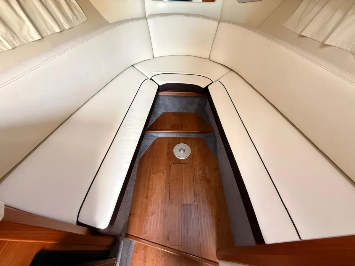 Polyester Motorboot Sea Ray 265 Sundancer