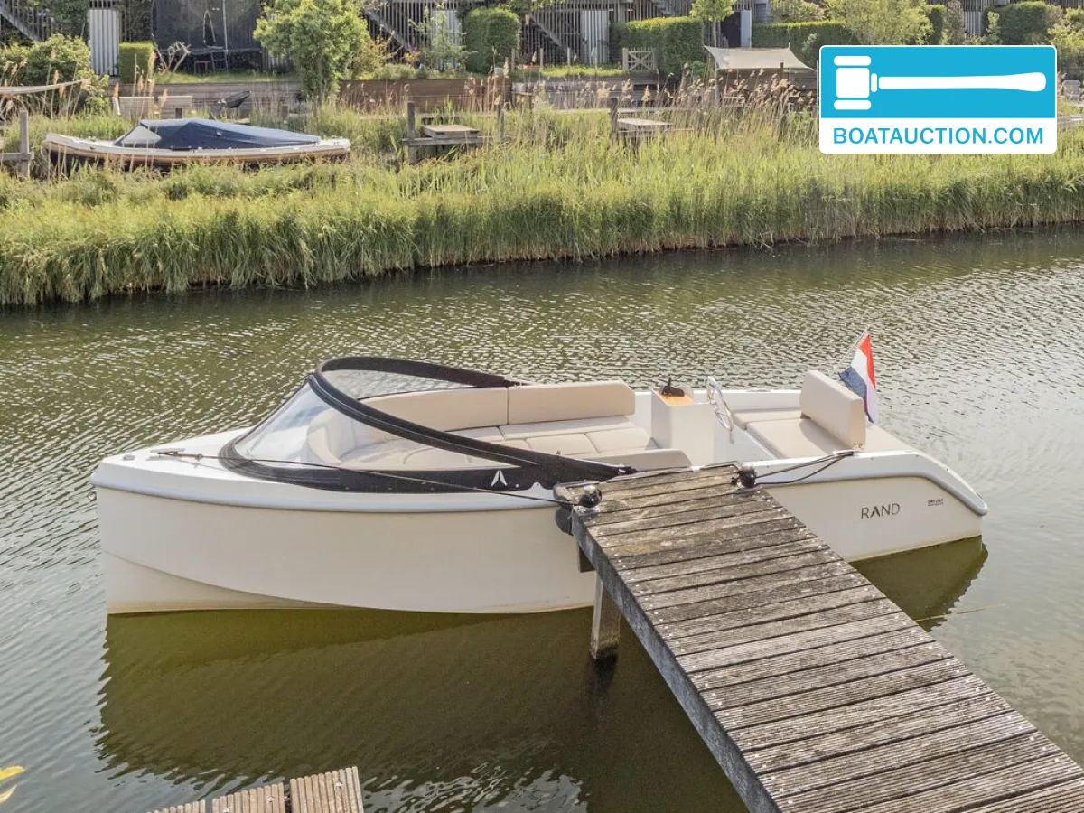 Thumbnail - Rand Picnic 18