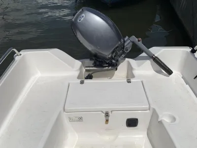 Polyester Budgetboot Twins 380 Foto 1