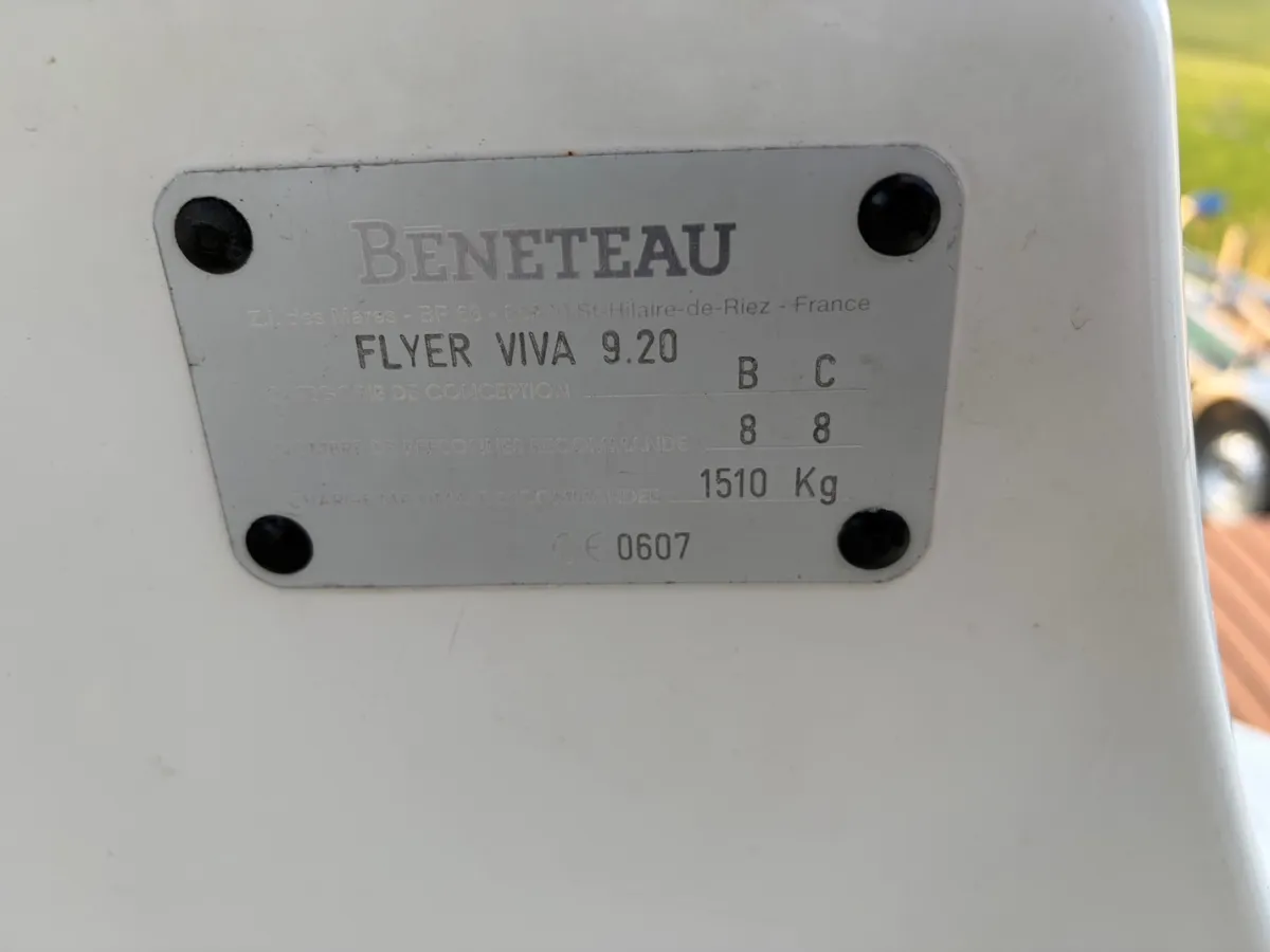 Polyester Speedboot Beneteau Flyer Viva 9.20