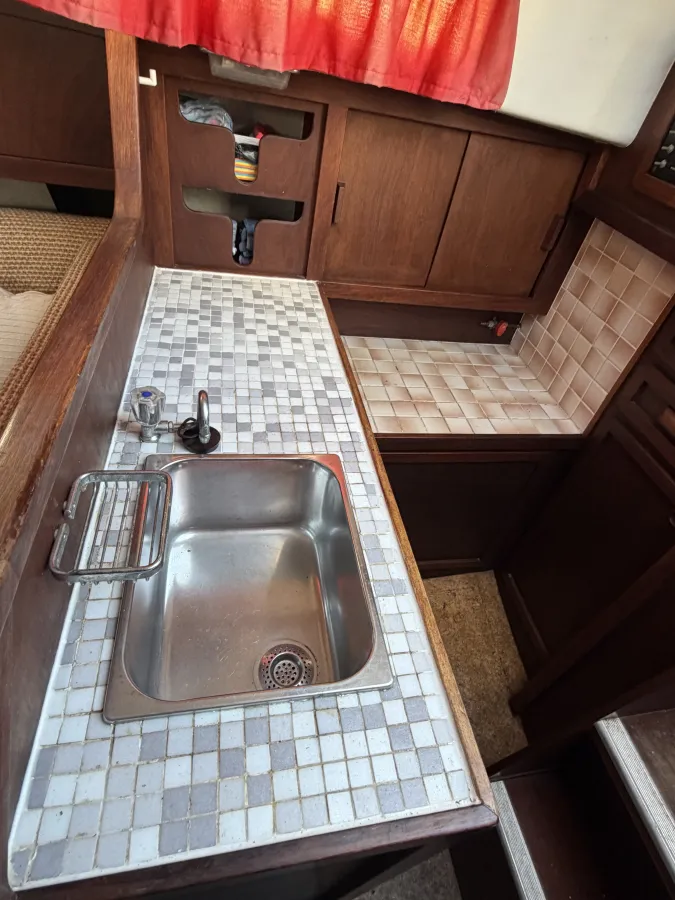 Polyester Sailboat Kievit 27