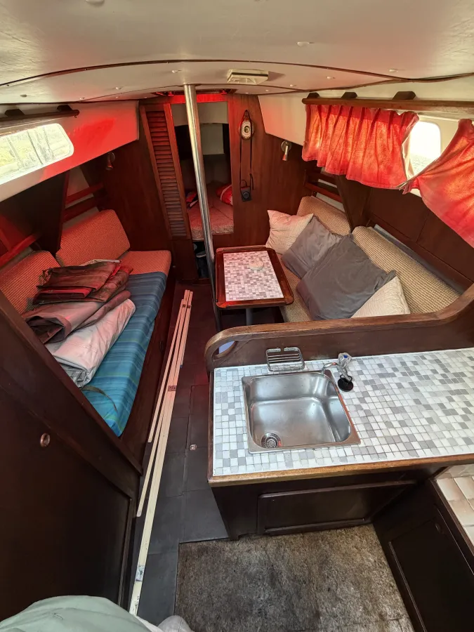 Polyester Sailboat Kievit 27