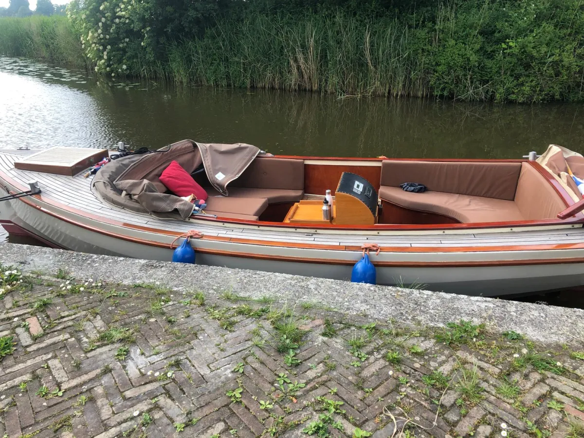 Composiet Sloep Millboot Kapiteinsloep 600