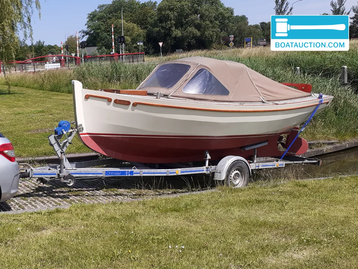 Thumbnail - Millboot Kapiteinsloep 600