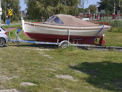 Composiet Sloep Millboot Kapiteinsloep 600 Foto 1