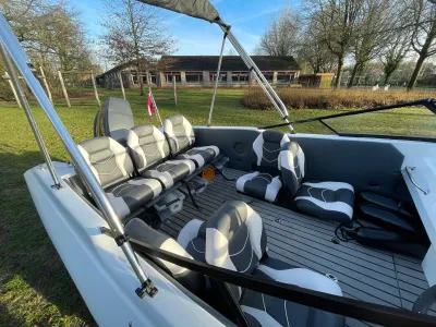 Polyester Bateau rapide Fletcher Arrowbeau 17 Photo 9