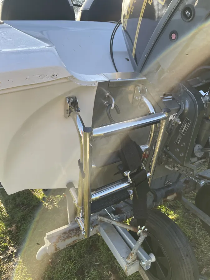 Polyester Bateau rapide Fletcher Arrowbeau 17