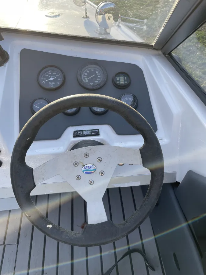 Polyester Bateau rapide Fletcher Arrowbeau 17