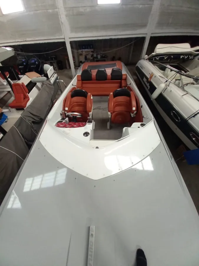 Polyester Speedboat Baja 40 Outlaw