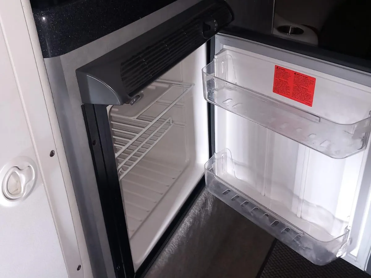 Polyester Speedboat Baja 40 Outlaw