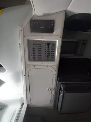 Polyester Speedboat Baja 40 Outlaw Photo 13