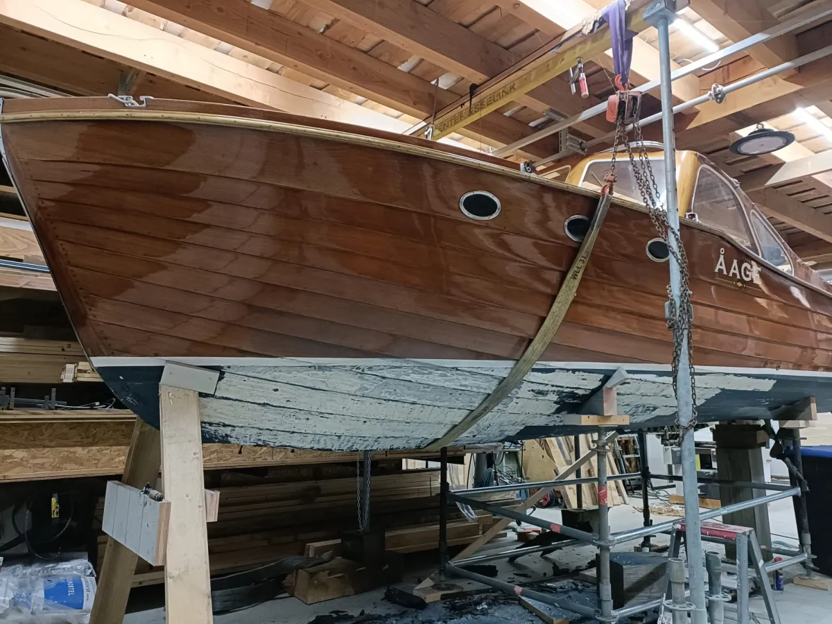 Holz Motorboot Storebro Solo Ruff 25