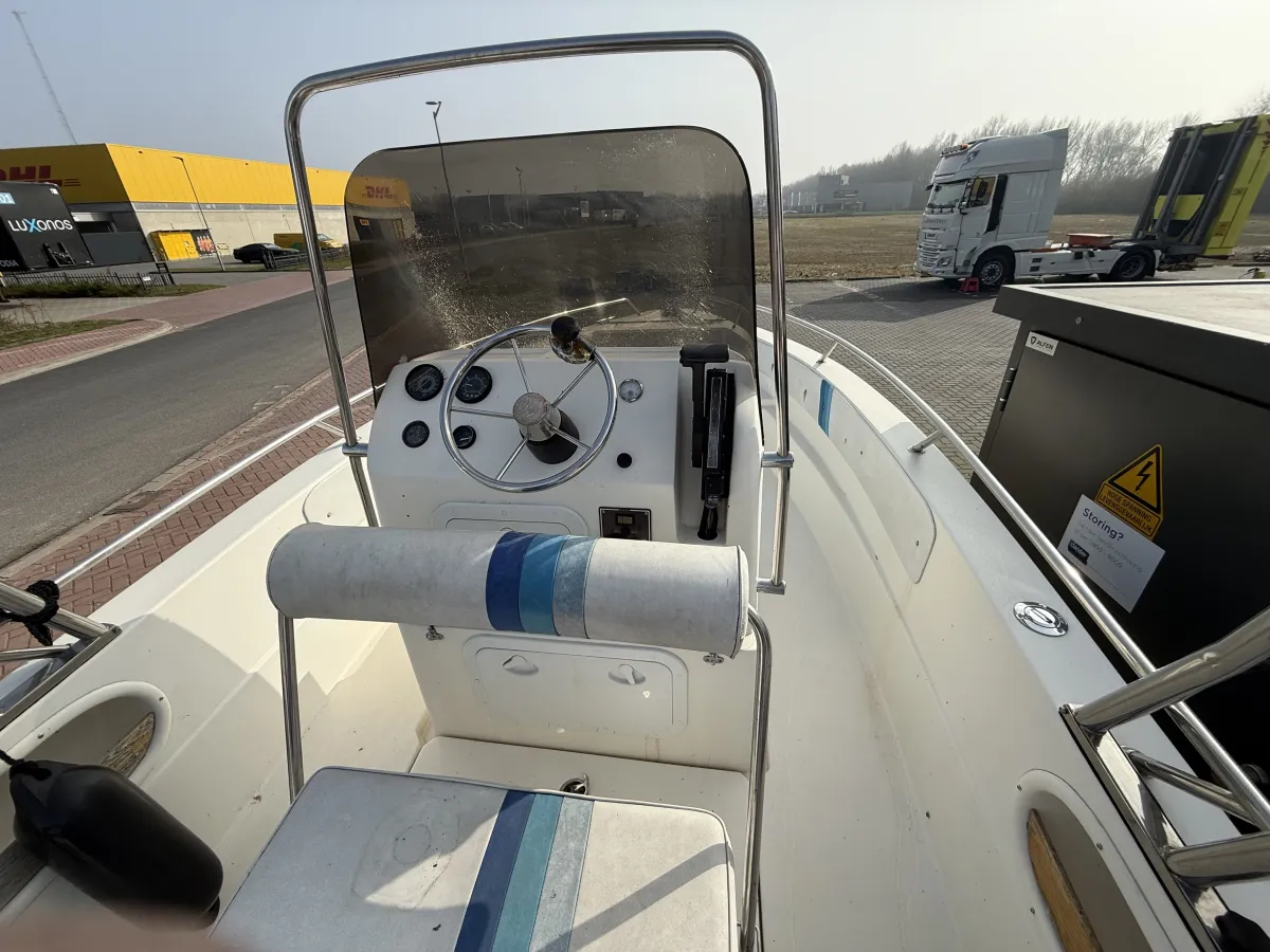 Polyester Consoleboot Lamberti Yama 22 P7