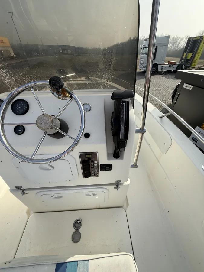 Polyester Consoleboot Lamberti Yama 22 P7