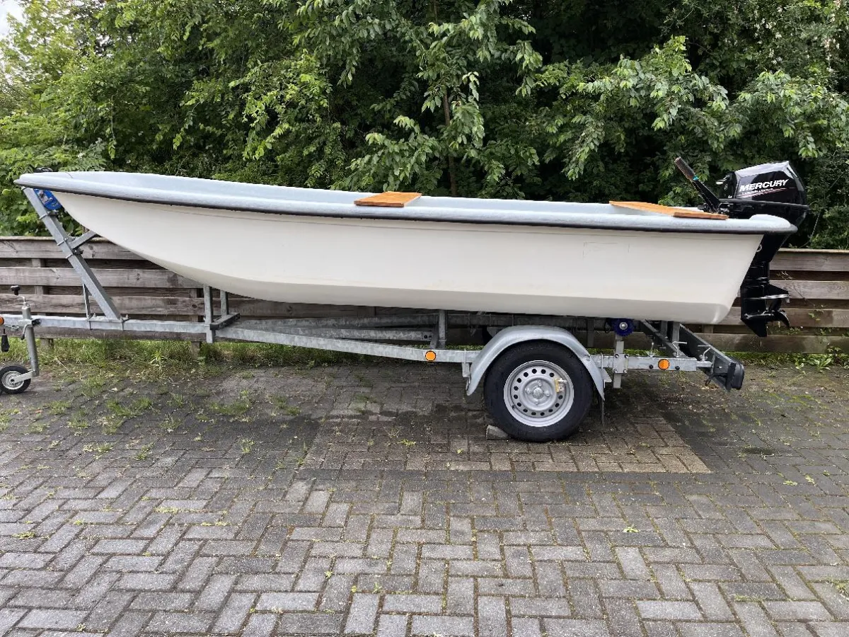 Polyester Open motorboot Jata California Skiff JV1450