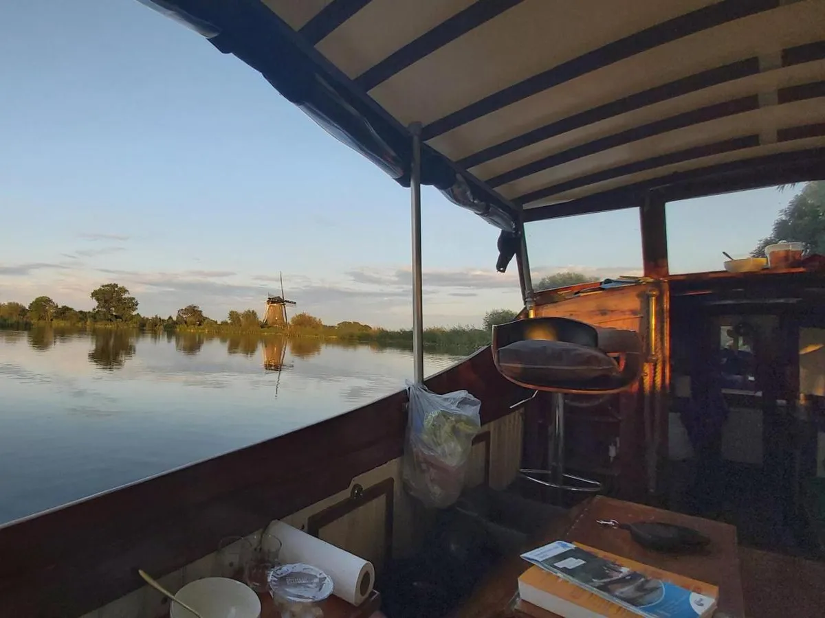 Staal Motorboot Bakdekker 900