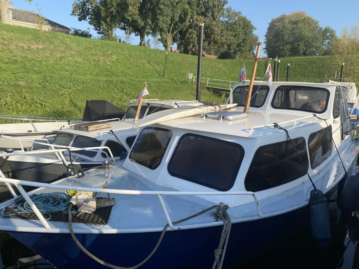 Stahl Motorboot Cascaruda 820