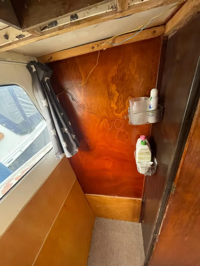 Stahl Motorboot Cascaruda 820