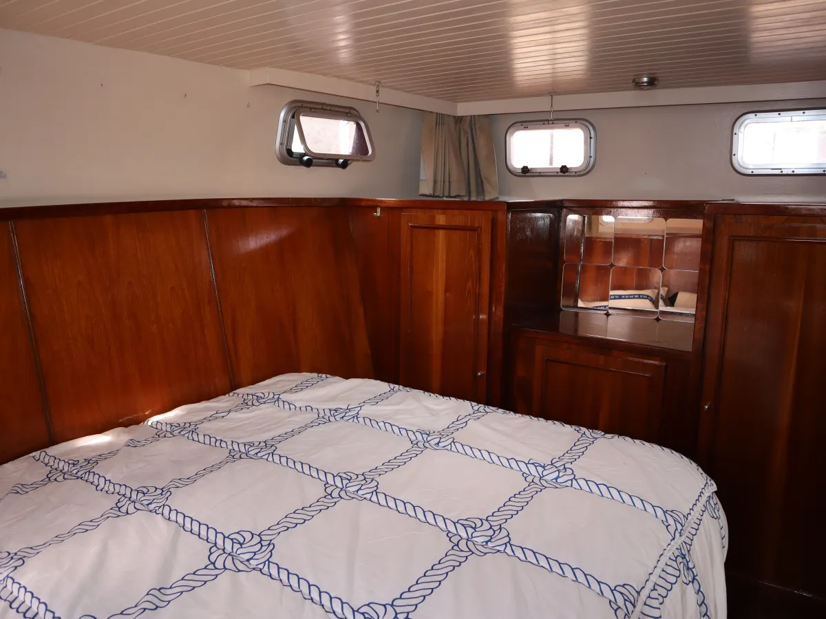 Staal Motorboot Visserstrawler 1050