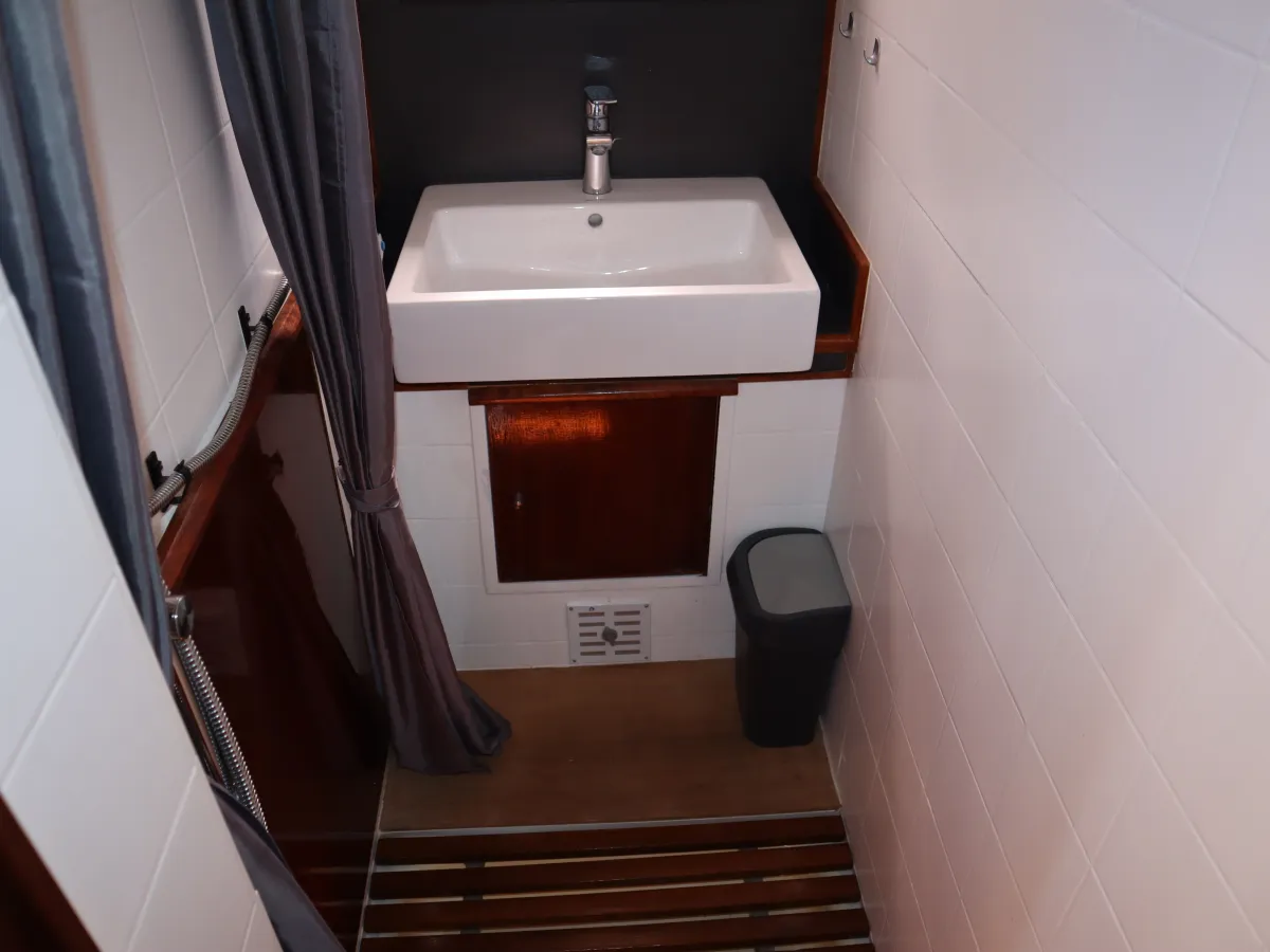 Staal Motorboot Visserstrawler 1050