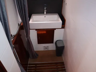 Staal Motorboot Visserstrawler 1050 Foto 22