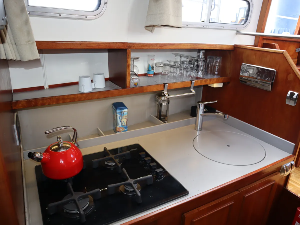 Staal Motorboot Visserstrawler 1050