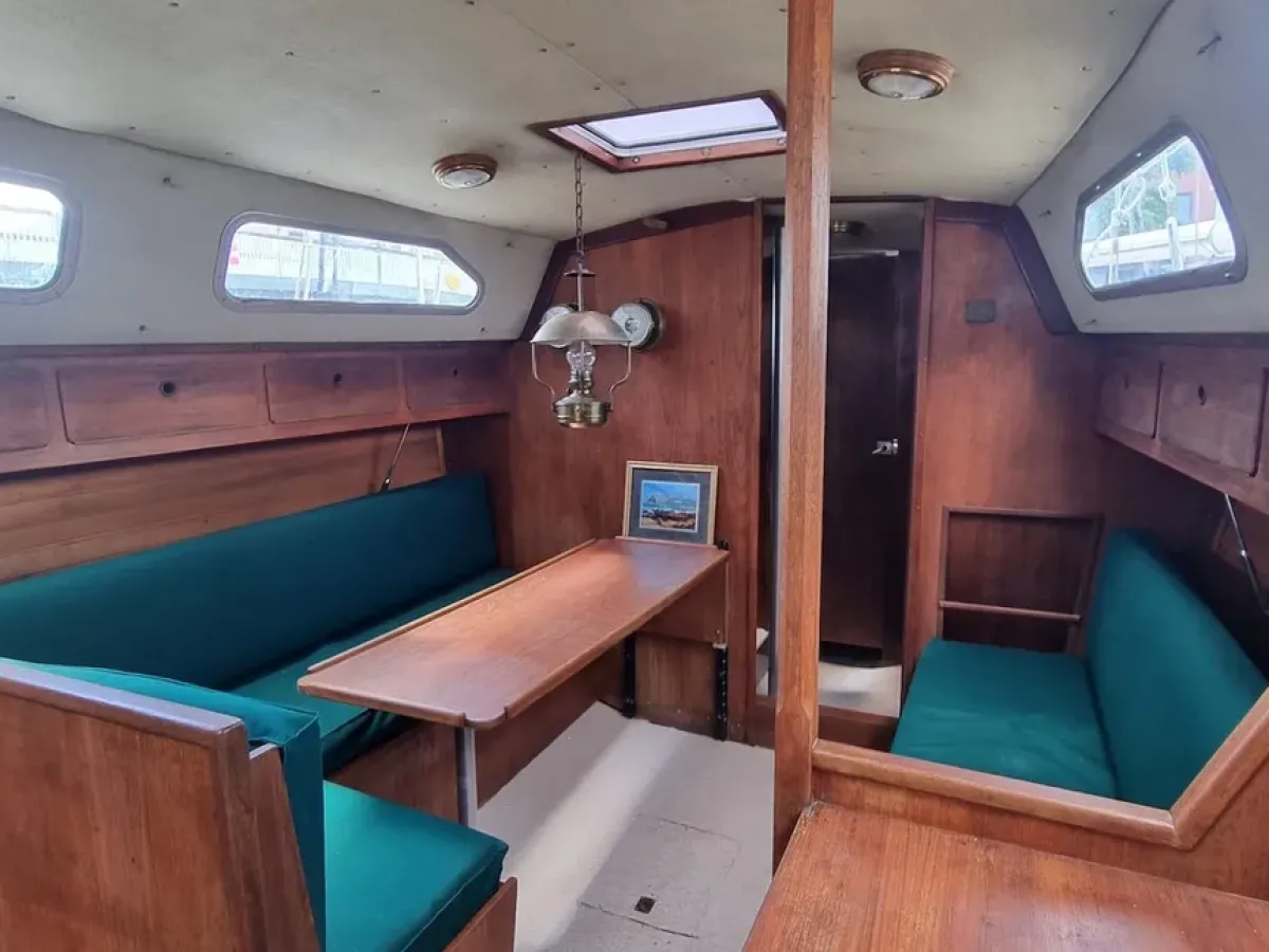 Polyester Voilier Marieholm 32e