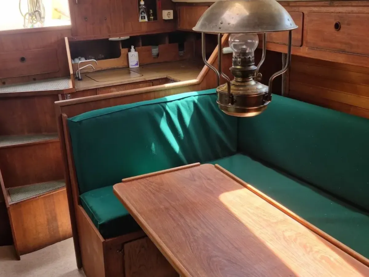 Polyester Voilier Marieholm 32e