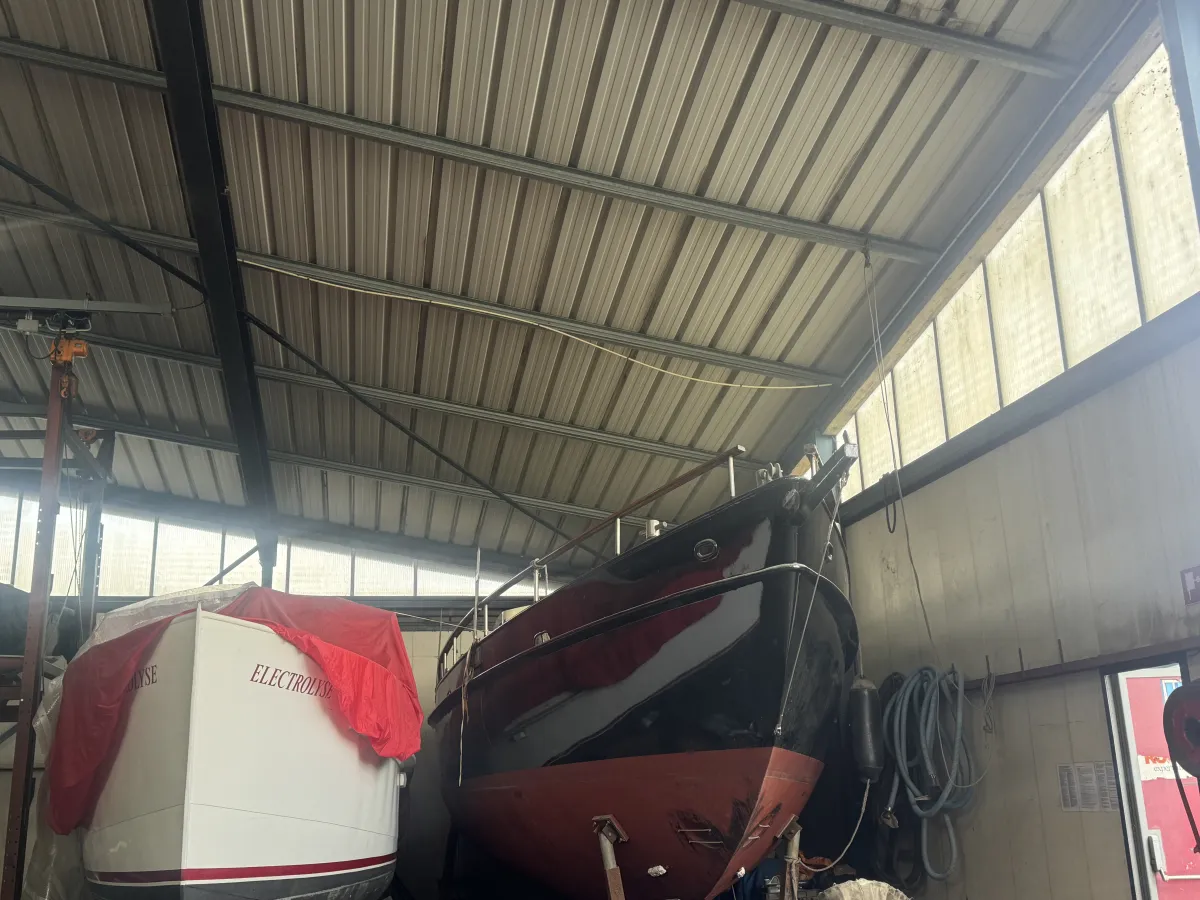 Steel Motorboat Colin Archer 10.40