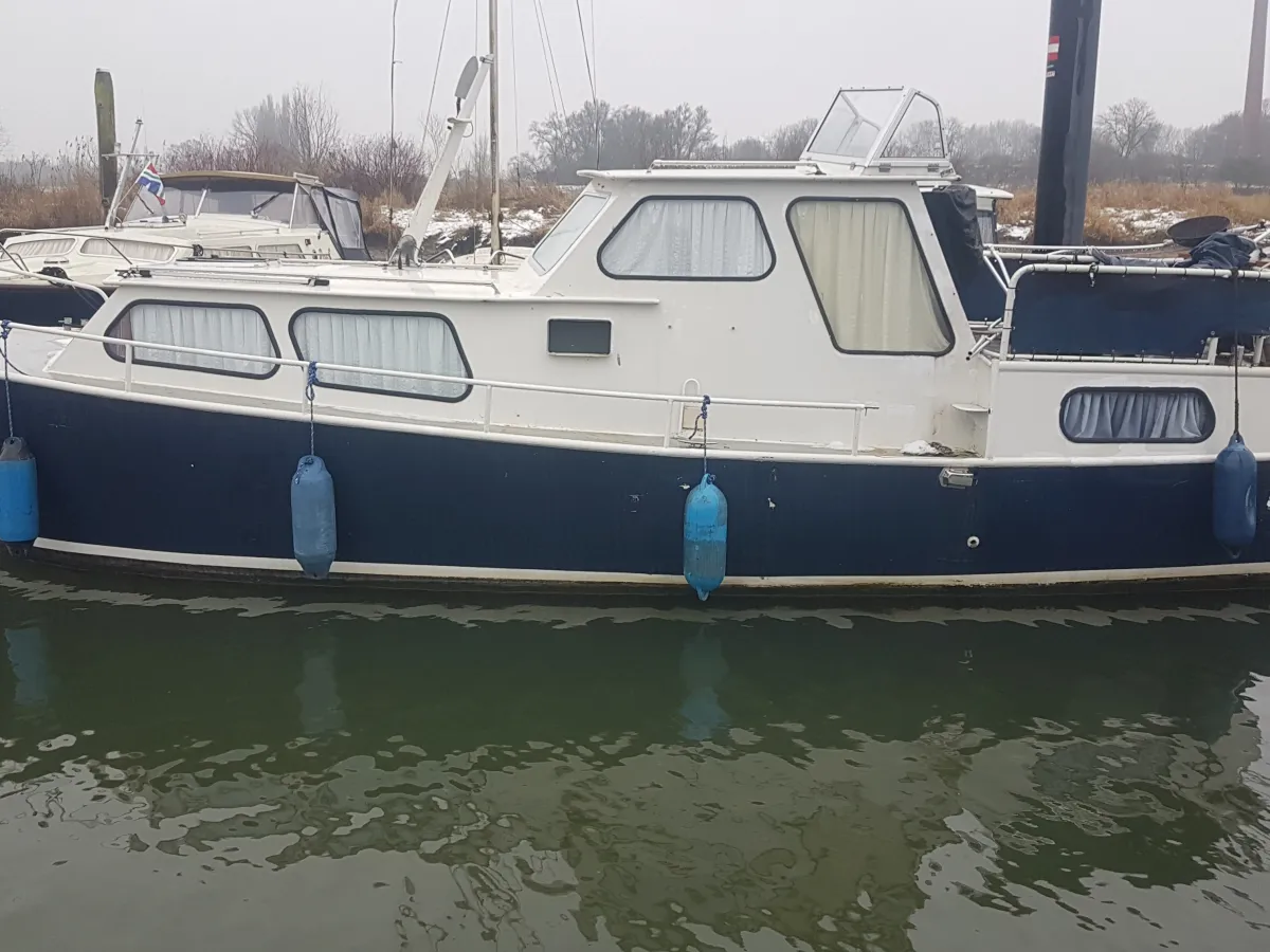 Stahl Motorboot Motorboat 850