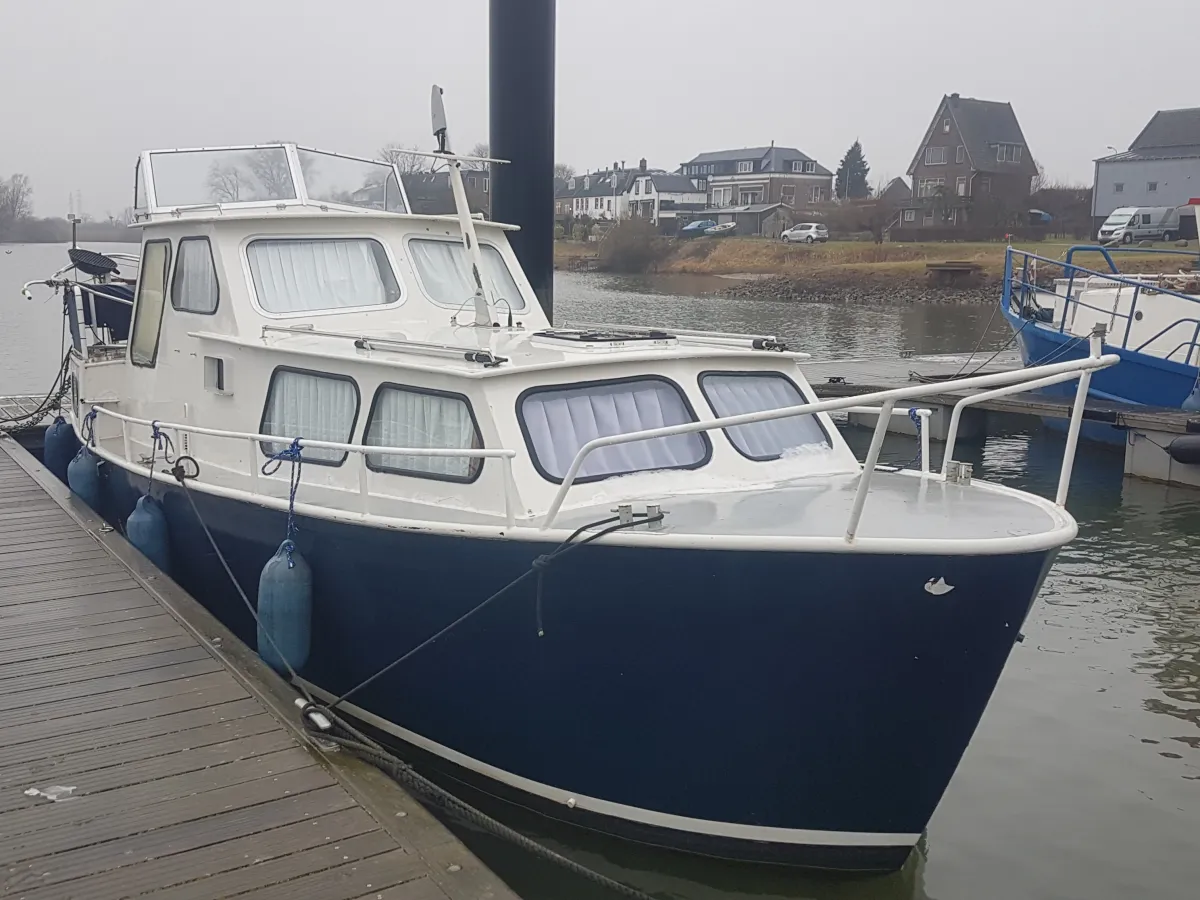 Stahl Motorboot Motorboat 850