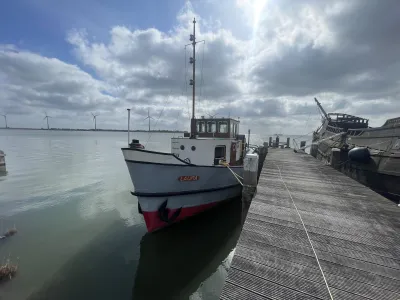 Acier Bateau de travail Remorqueur 2200 Photo 11