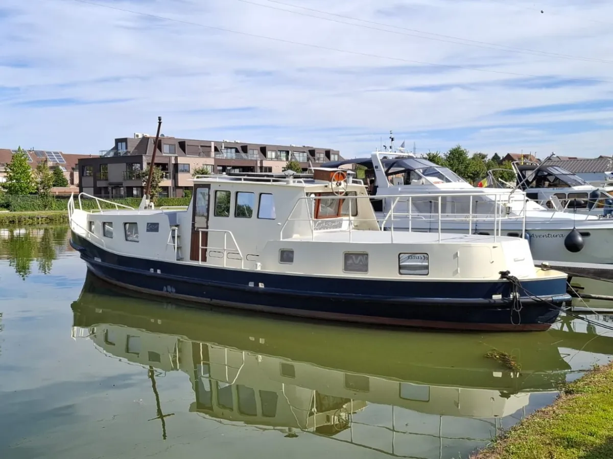 Steel Houseboat Motorboot 1500