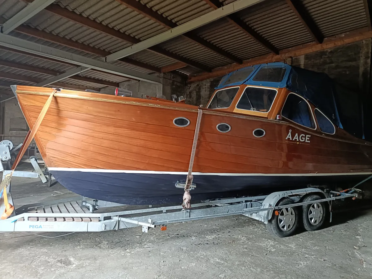 Wood Motorboat Storebro Solo Ruff 25