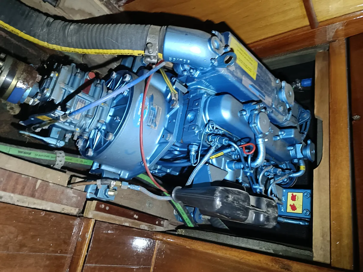 Wood Motorboat Storebro Solo Ruff 25