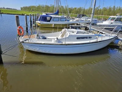 Polyester Zeilboot Hurly 700 Foto 17