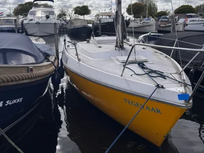 Polyester Sailboat Beneteau Flirt Photo 3