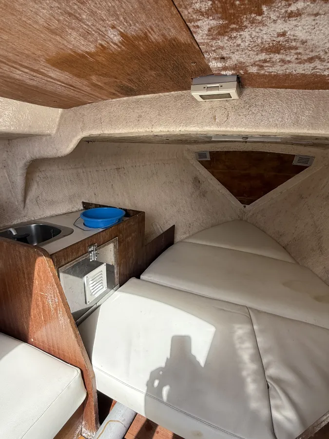 Polyester Sailboat Beneteau Flirt