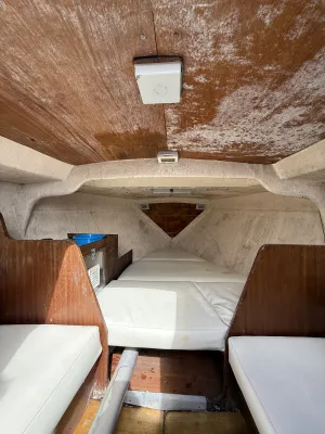 Polyester Sailboat Beneteau Flirt Photo 9
