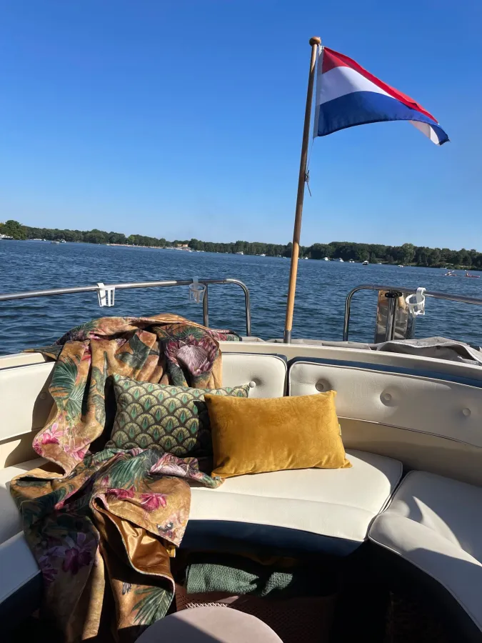 Polyester Motorboat Joda 8100