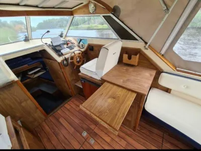 Polyester Motorboat Joda 8100 Photo 4