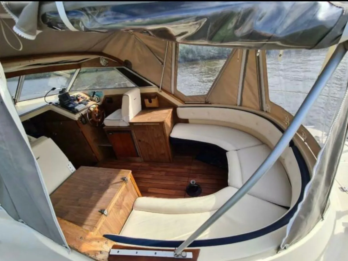 Polyester Motorboat Joda 8100